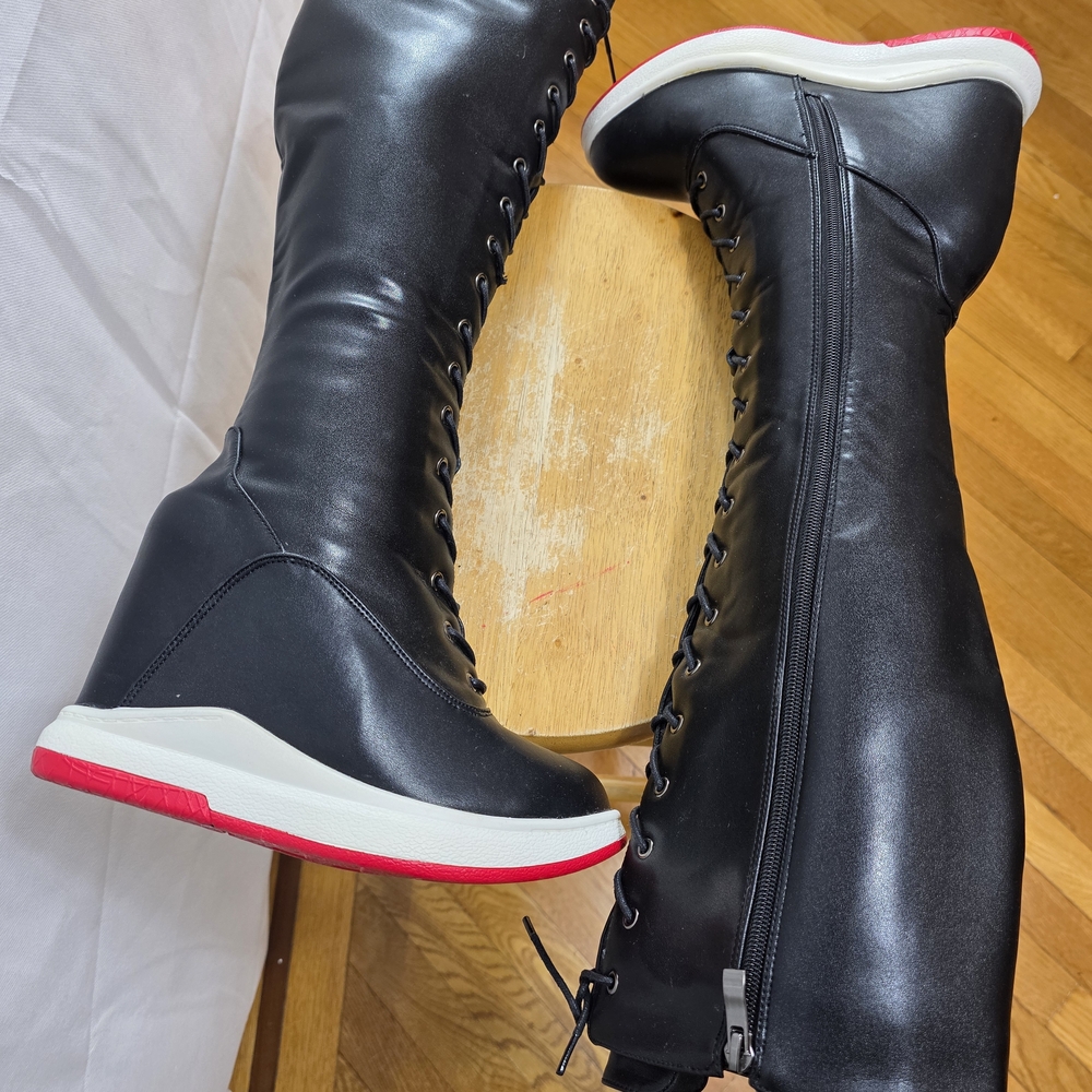 Black Lace-Up Knee-High Boots - Picture 9 of 12